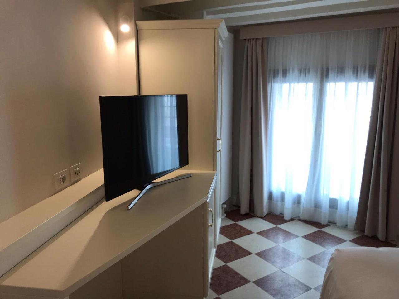 Suites Alla Maddalena Венеция Екстериор снимка
